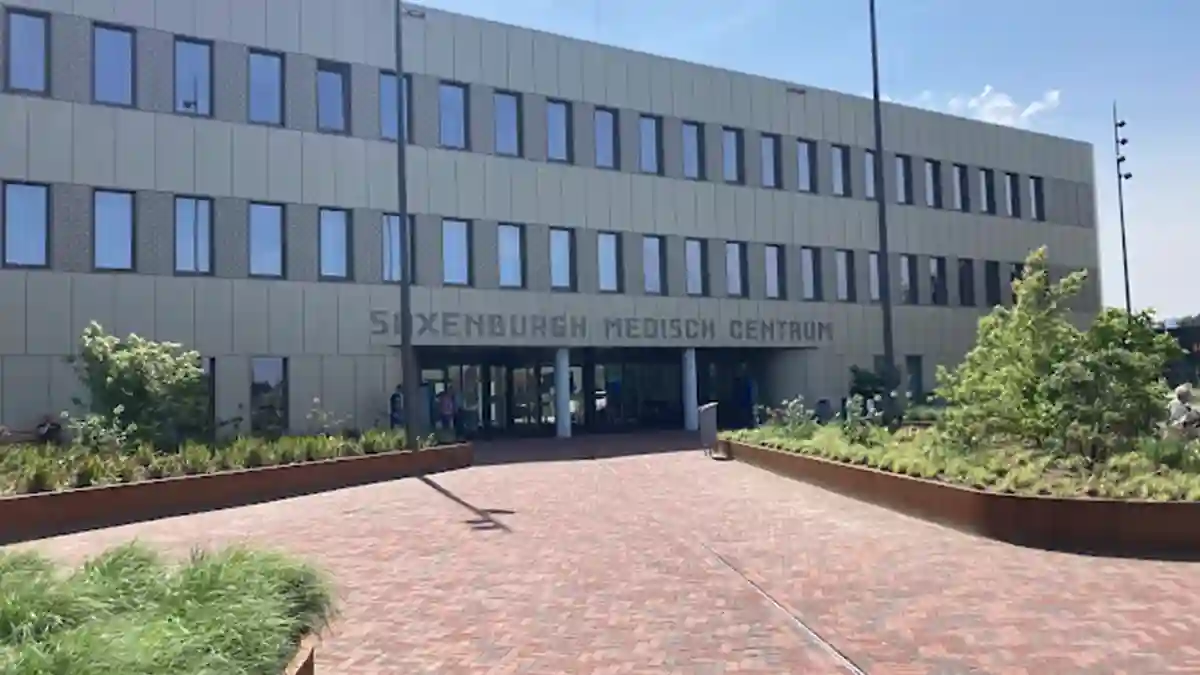 Huidige bezoekuren van het Hardenberg Ziekenhuis Huidige bezoekuren van het Hardenberg Ziekenhuis